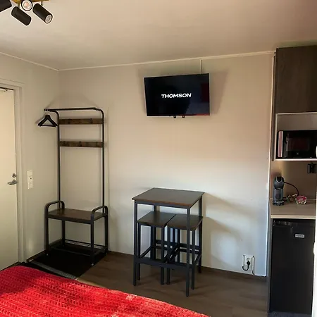 Cozy In 5 Min Drive From Santa Claus Village Apartmán